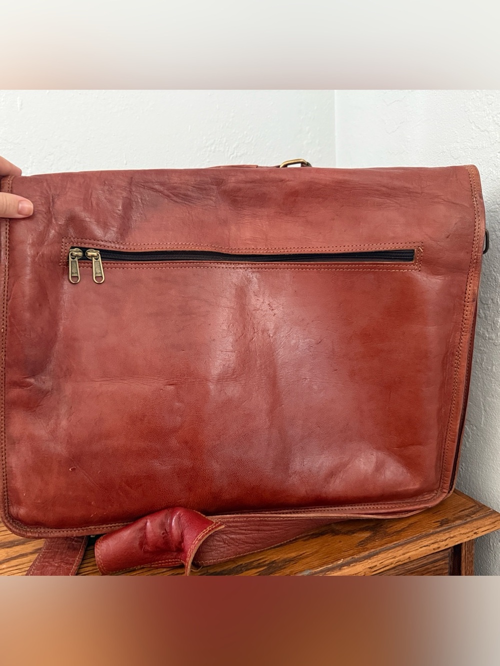Vintage Leather Messenger Bag - Picture 4 of 4